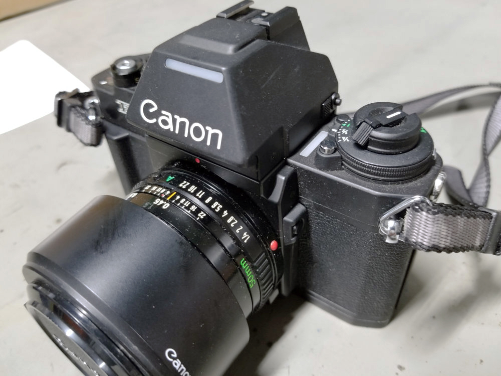 Canon F-1