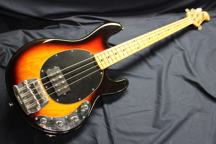 MUSIC MAN Stingray