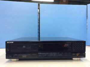 修理事例】CDプレーヤー SONY CDP-228ESD | 法人対応の買取サービス