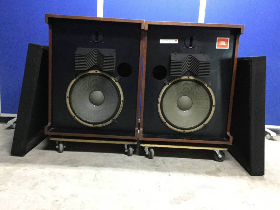 JBL スピーカー