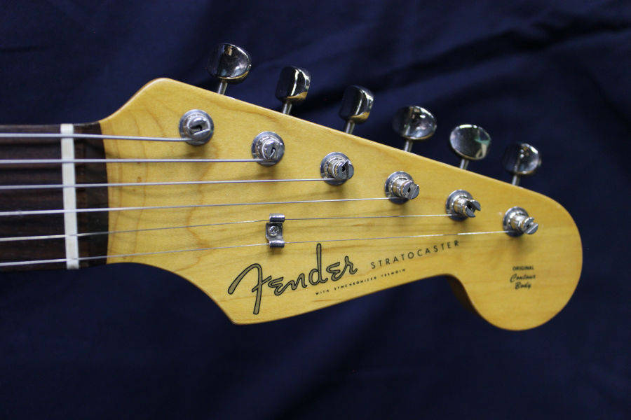 Fender Japan ST62-58US