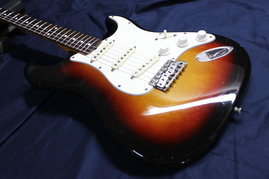 Fender Japan ST62-65