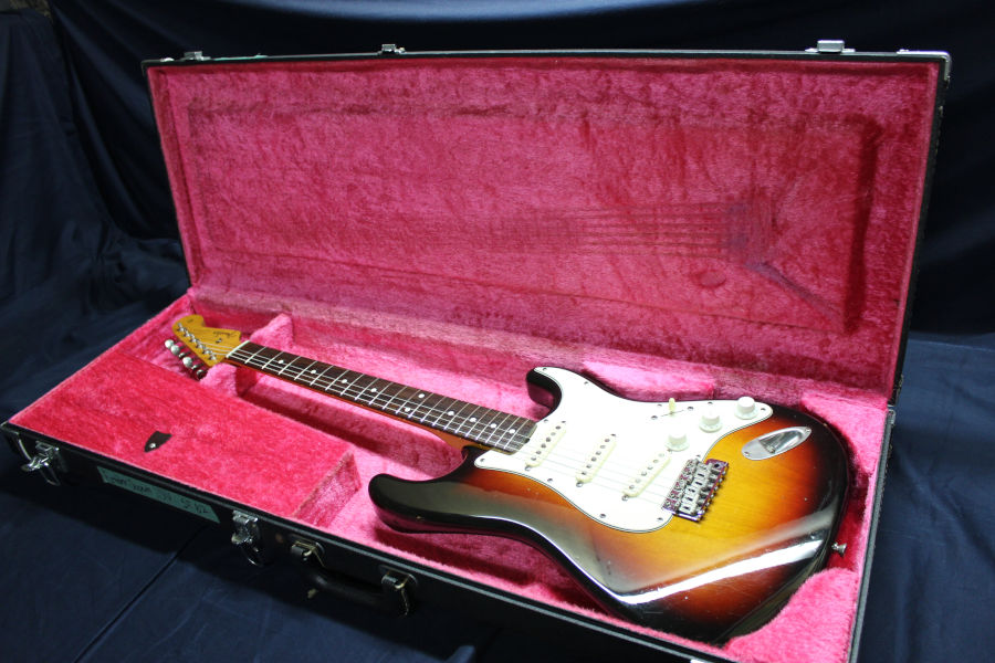 Fender Japan ST62-65