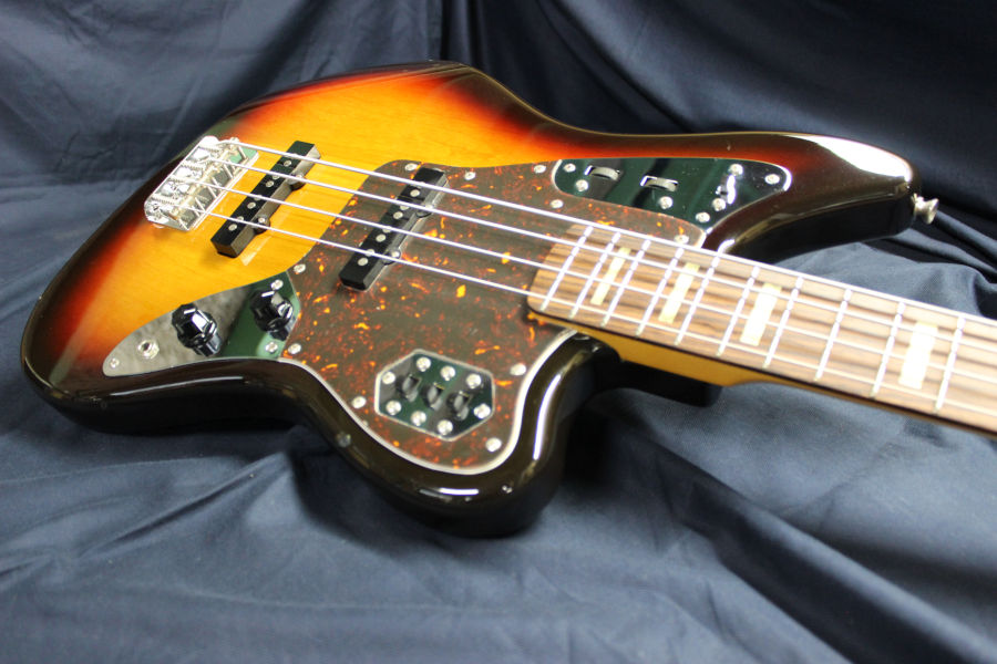 Fender Japan JAGUAR BASS