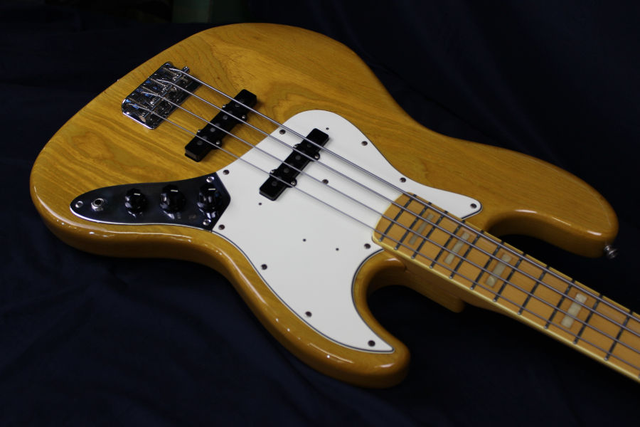 Fender Japan JB75-80