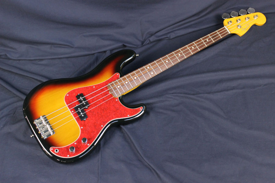 Fender Japan PB62