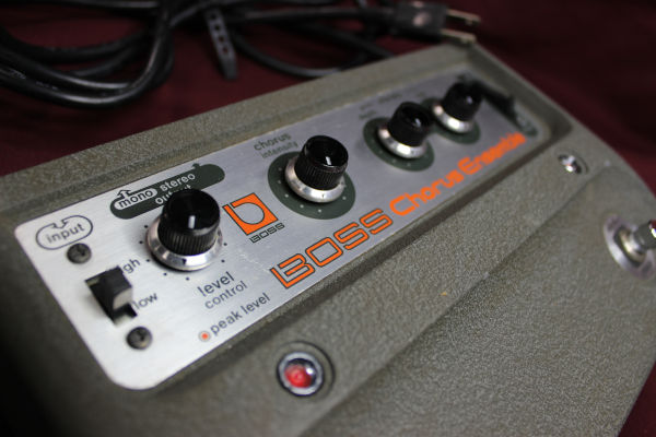 BOSS CE-1