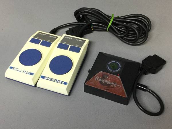 TOMY TP1000